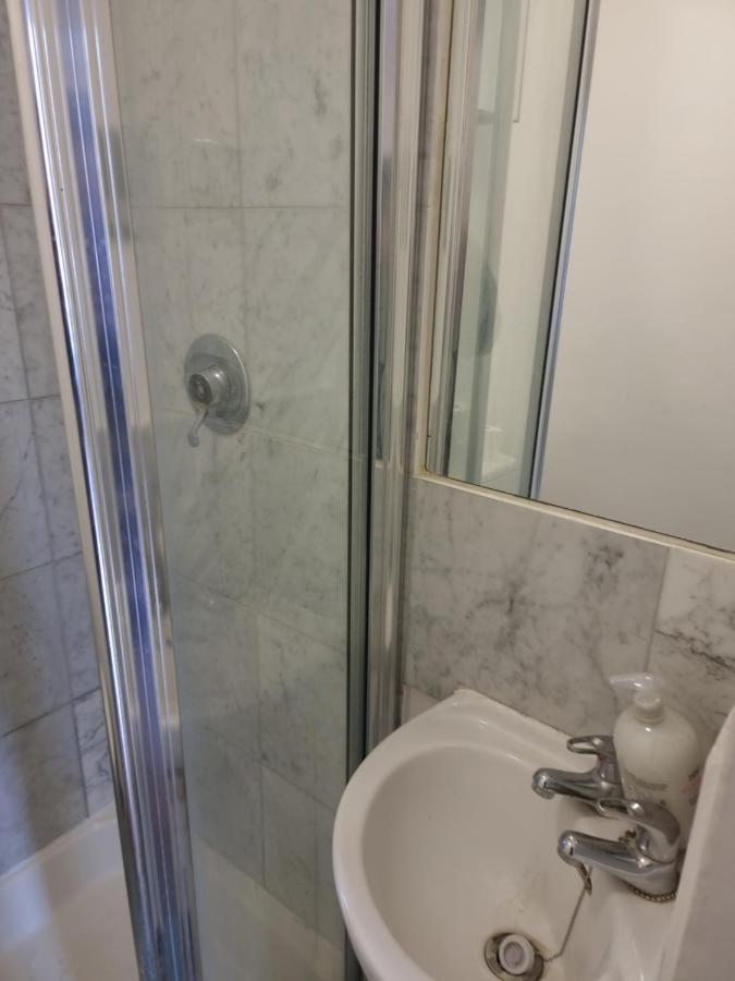 דירות לונדון F8-Mezzanine 1St Floor Flat Fits 3 Near Paddington מראה חיצוני תמונה